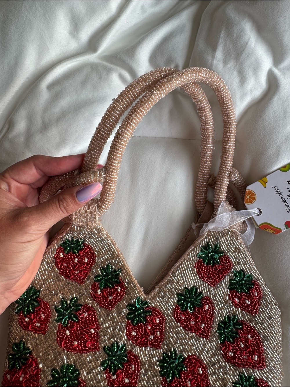 Strawberry Beaded Bucket Bag Handmade in India New With Tags - Picture 3 of 15